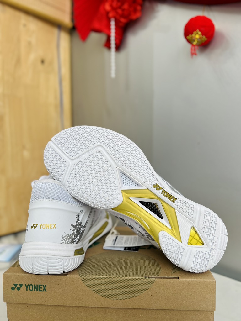 Giày Cầu Lông Yonex Eclipsion Z 2024 - Trắng