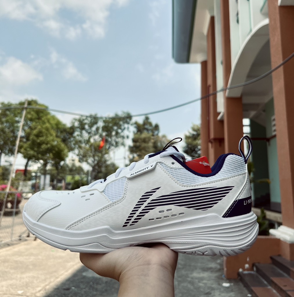 Giày Cầu Lông Lining AYTT001-3V