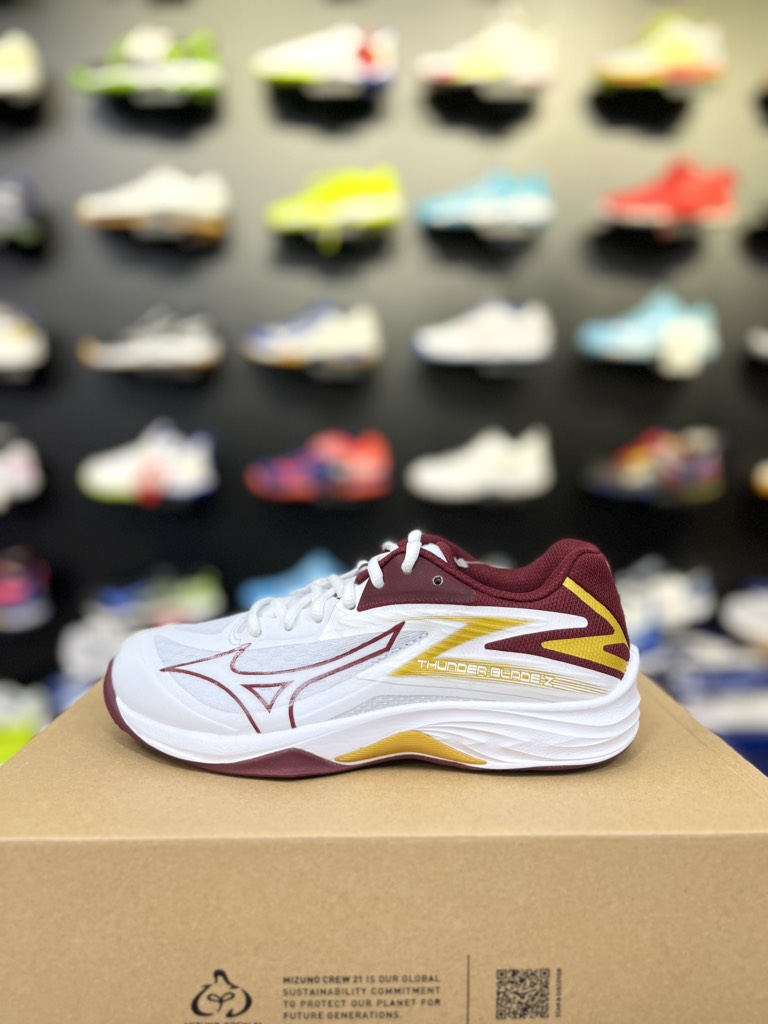 Giày Cầu Lông Mizuno Thunder Blade Z- Trắng Đỏ Vàng