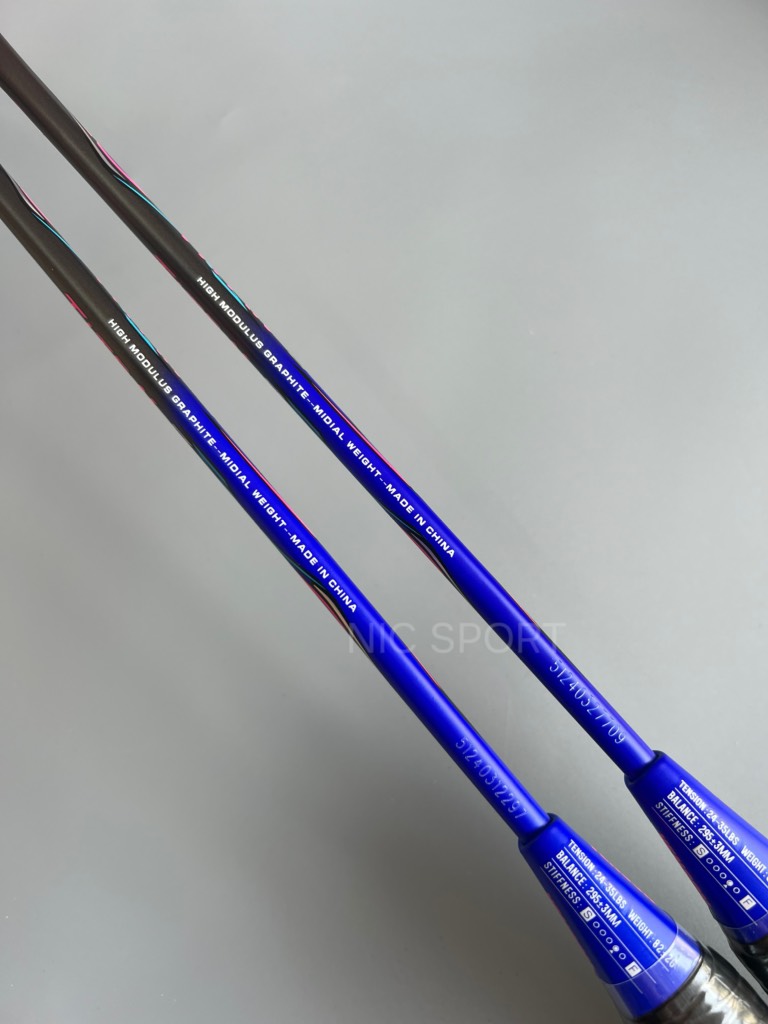 Vợt Cầu Lông VS Titan 8 Chính Hãng