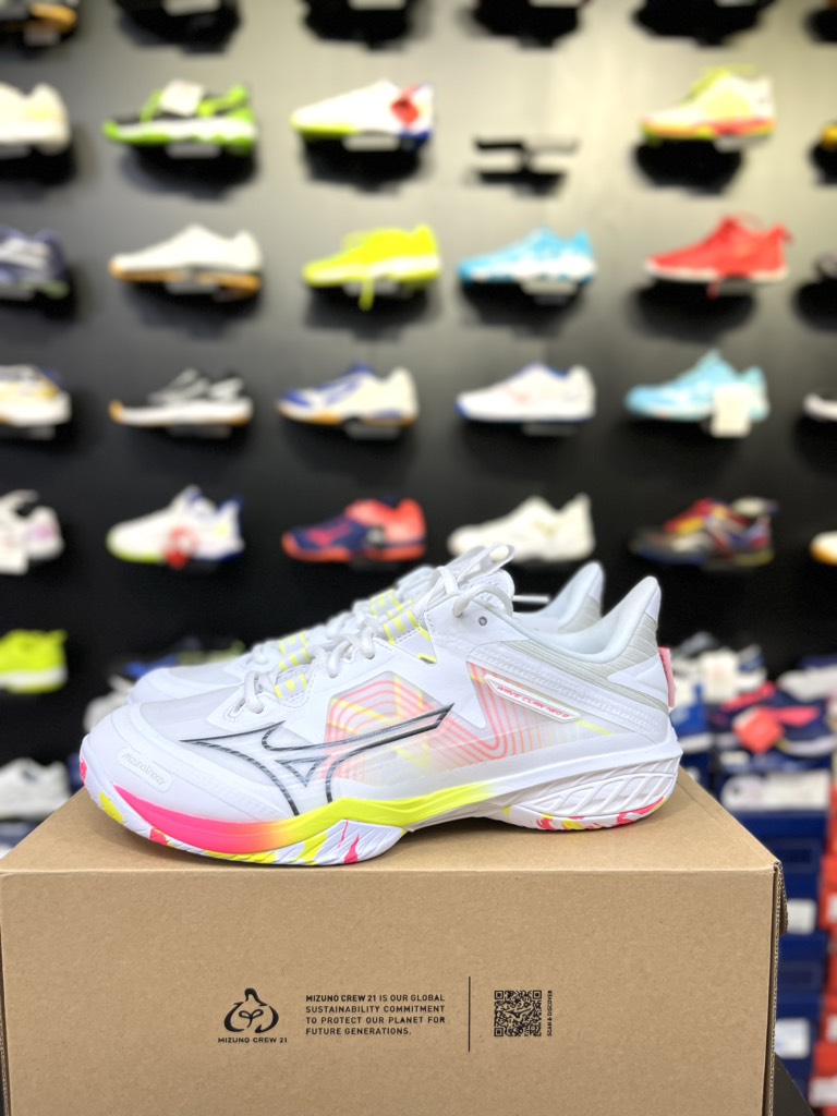 Giày cầu lông Mizuno Wave Claw Neo 2- Trắng Vàng Hồng