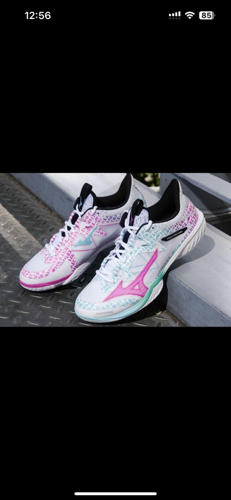 Giày cầu lông Mizuno Wave Claw Neo 2- Trắng Hồng Xanh