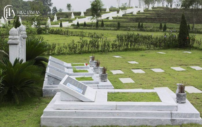 Xin hỏi về sửa mộ phần ngày nào đẹp và cách sắp lễ đầy đủ