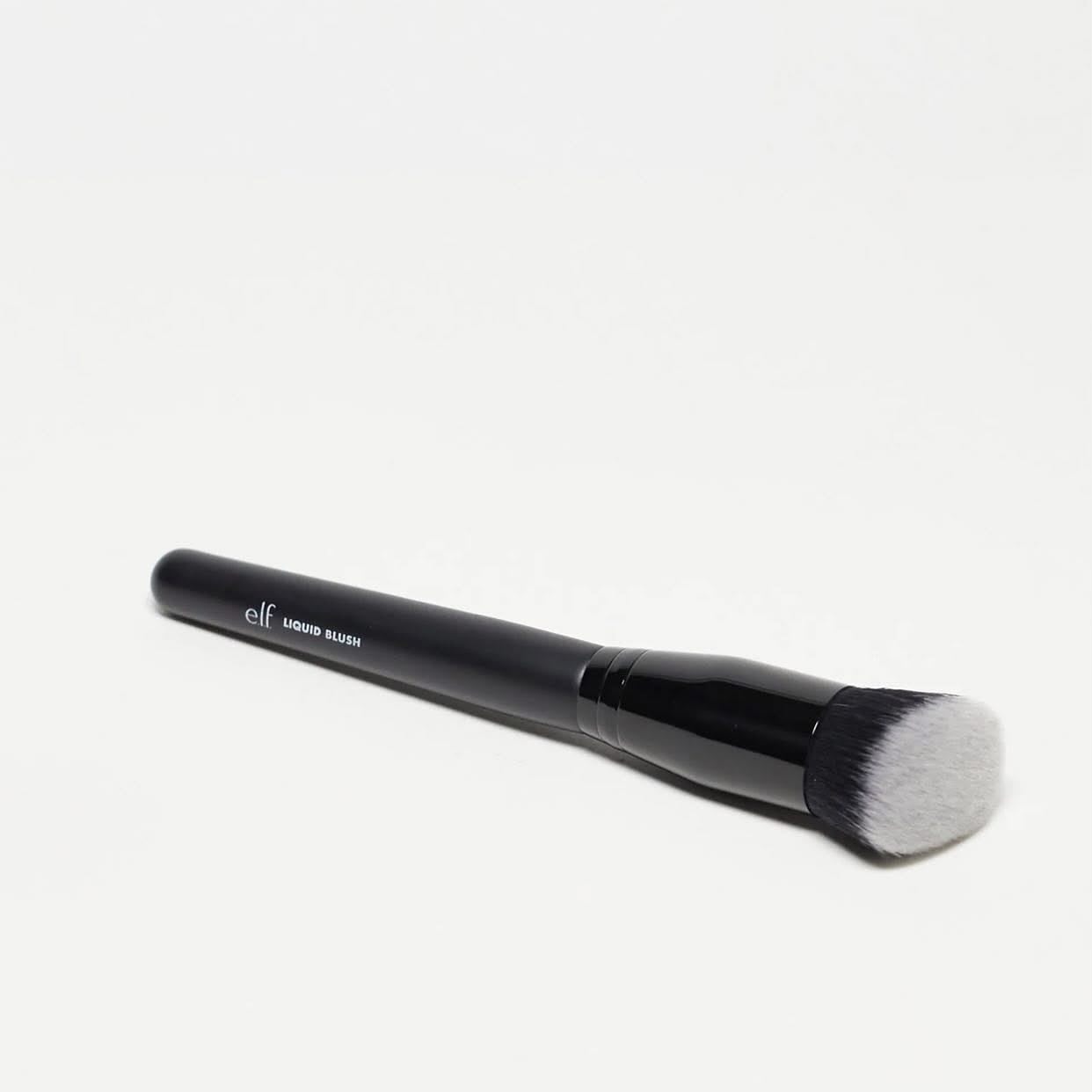 Cọ má hồng kem ELF Liquid Blush Brush