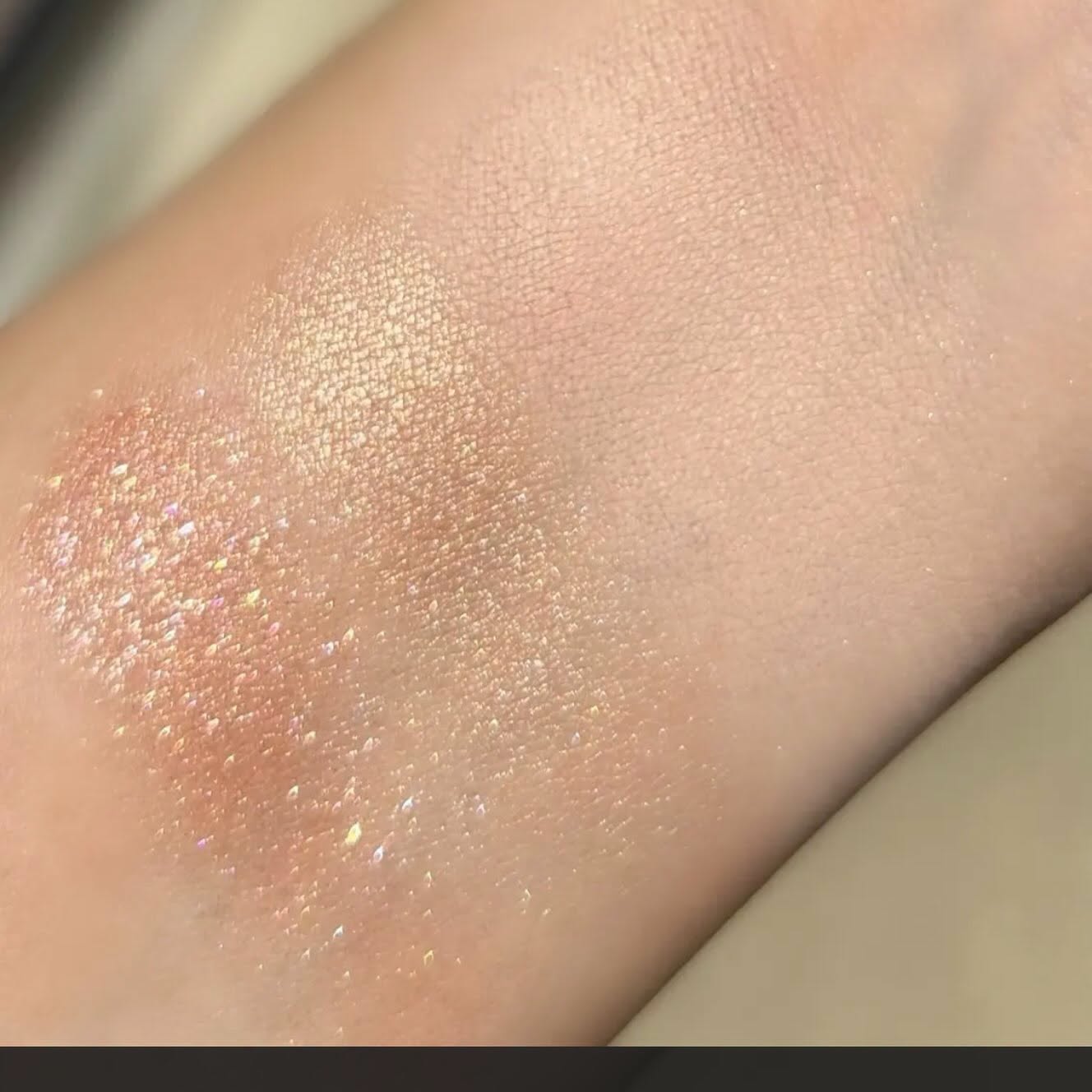 [ DATE 03/27] Bảng phấn Dinto Multi-Use Cheek Eye Palette - 764 Peach Chat