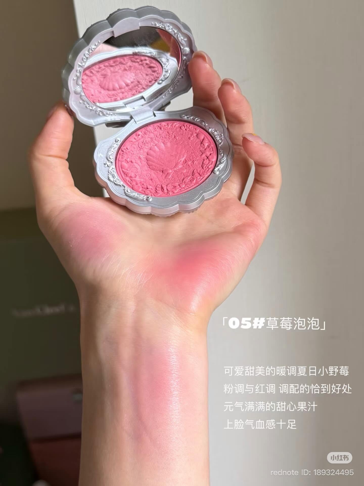 Má hồng Flower Knows Shell's Jewel Silk Satin Blush