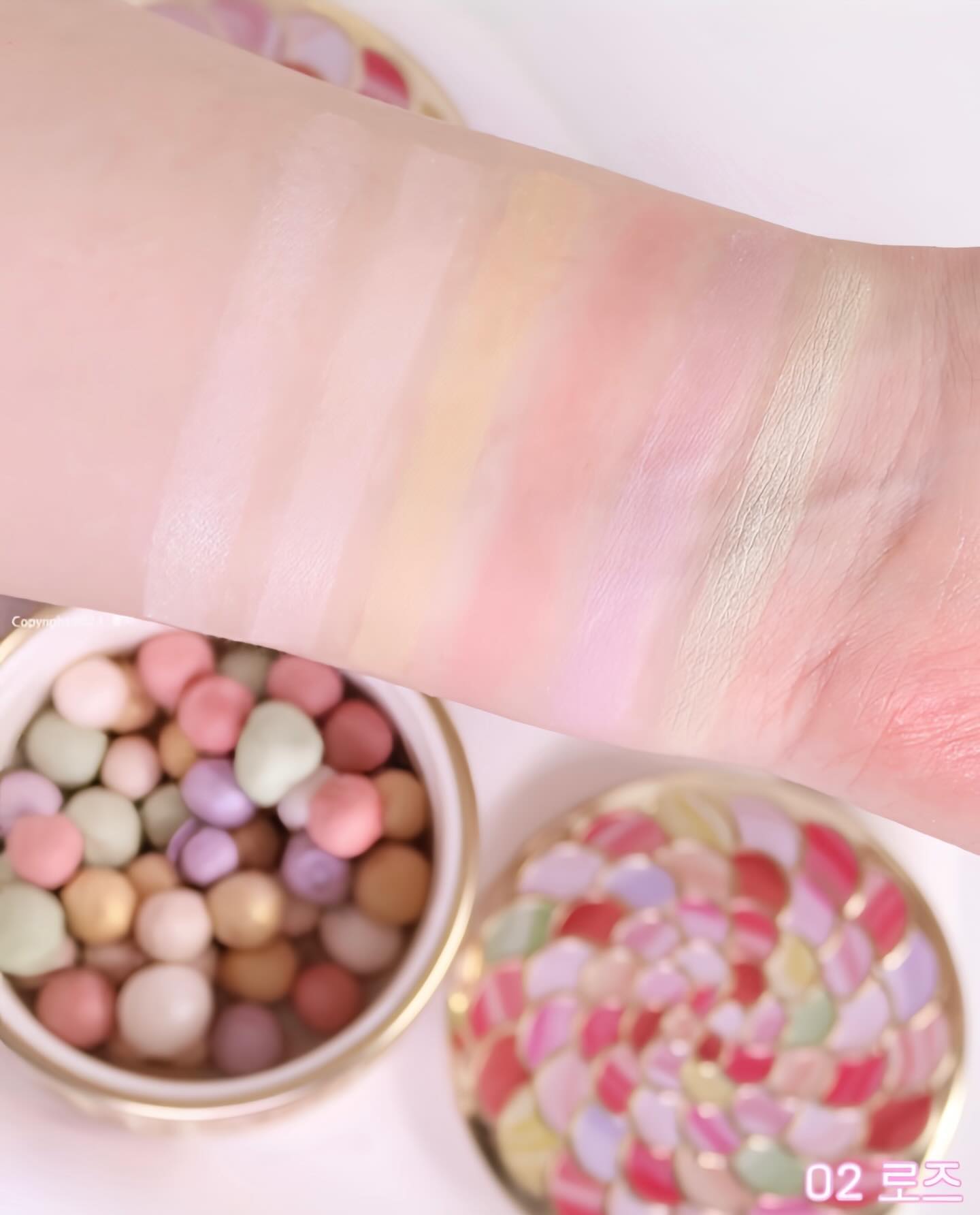 Phấn Phủ Ngọc Trai Guerlain Meteorites Light Revealing Pearls Of Powder