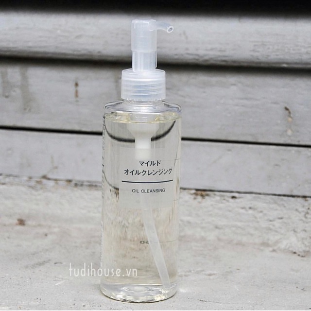 Dầu tẩy trang Muji Oil Cleansing - Mild 200ml