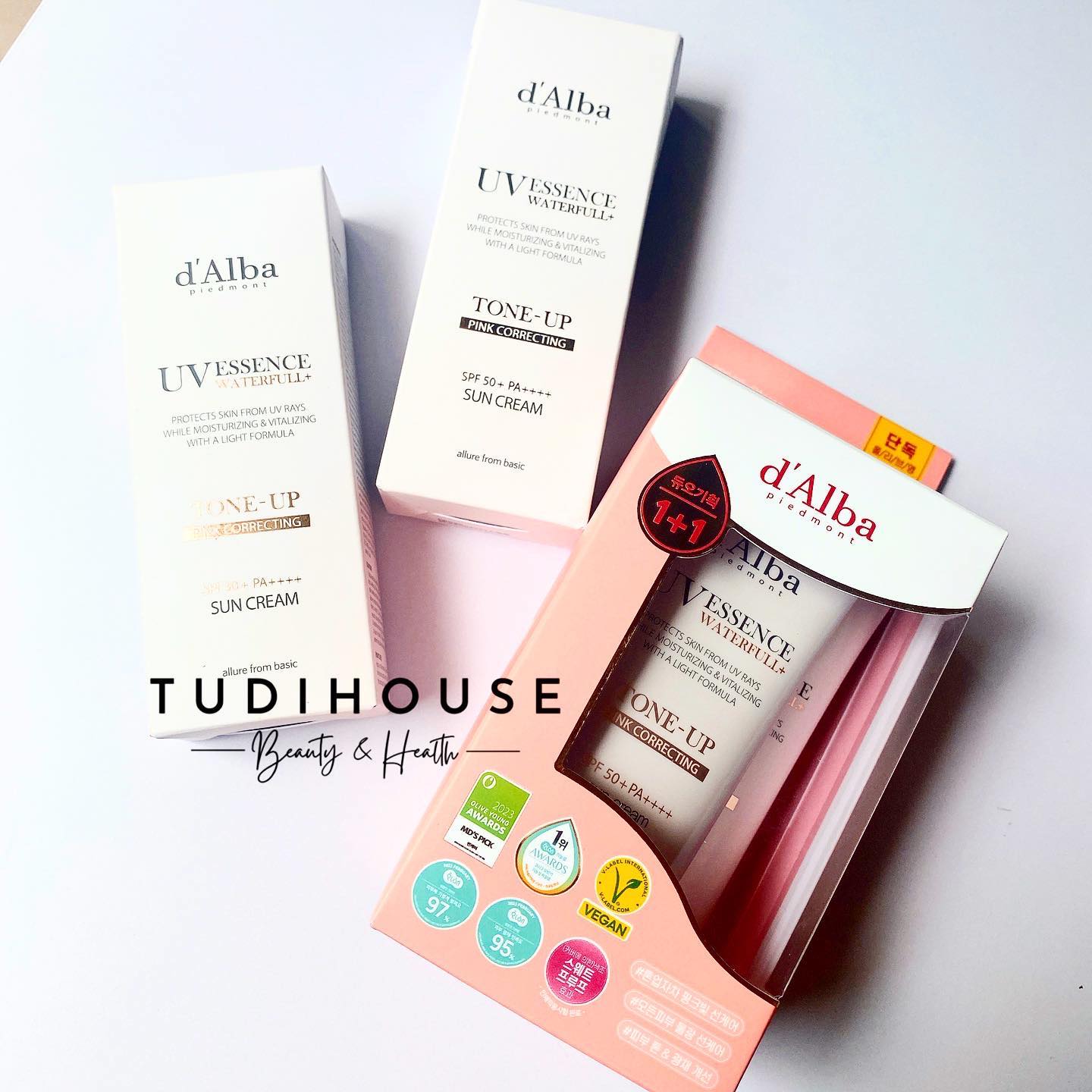 Kem chống nắng D’Alba Waterfull TONE UP Sun Cream SPF50+ PA++++ 50ml