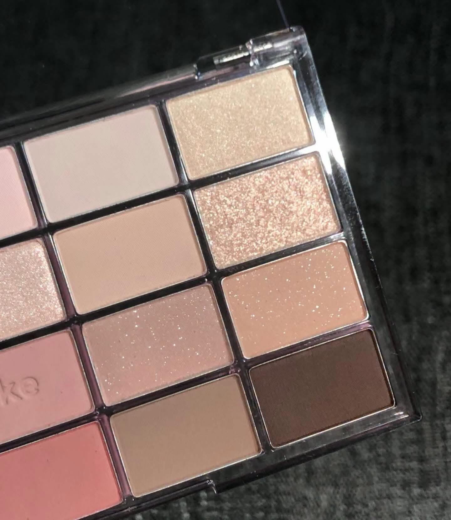 Bảng mắt Wakewmake Soft Blurring Eye Palette - 26 Mute Rose
