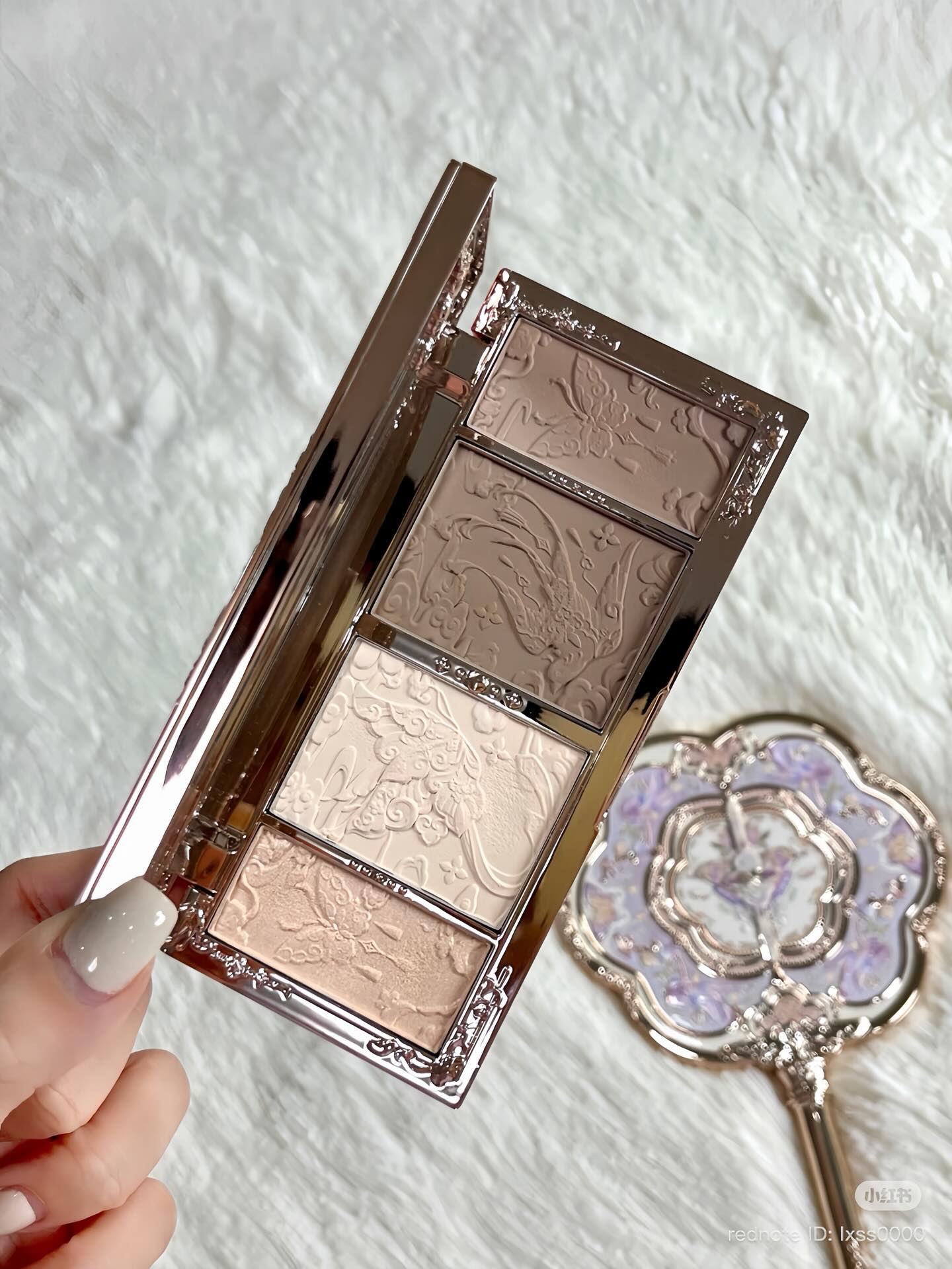 Bảng tạo khối & highlight flower knows butterfly cloud collar 4 ô 16g  Bảng - MÀU 02