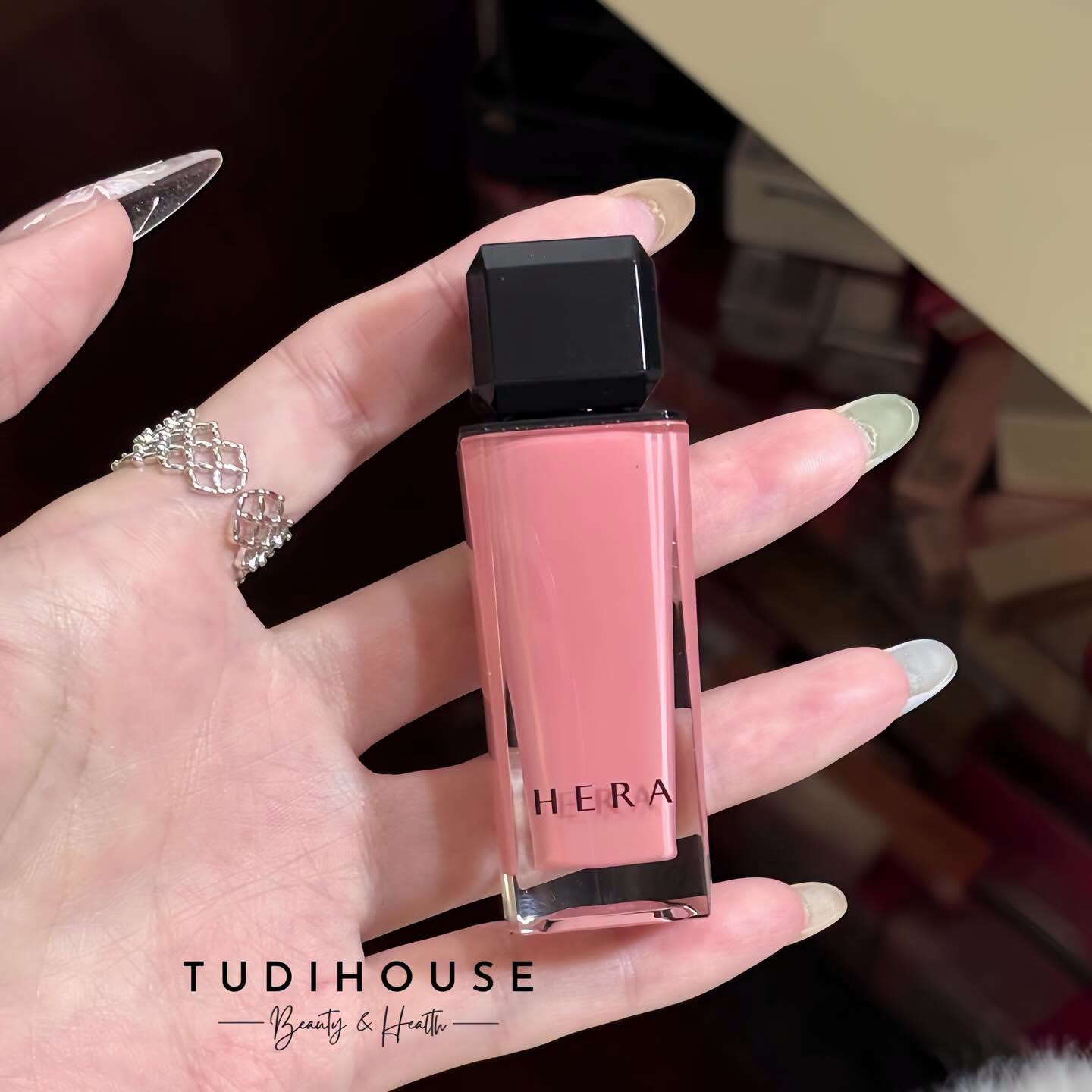 Son bóng Hera Sensual Nude Gloss - 422 Lingerie