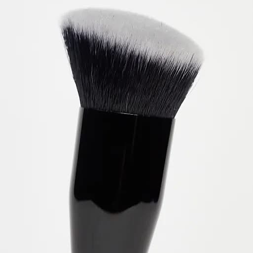 Cọ má hồng kem ELF Liquid Blush Brush