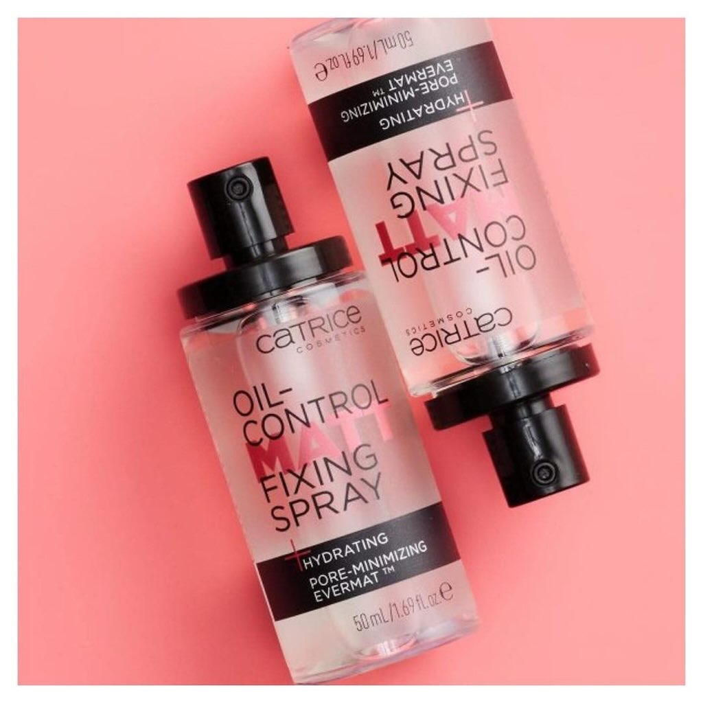 Xịt Khoá Nền Kiềm Dầu Catrice Oil-Control Matt Fixing Spray 50ml