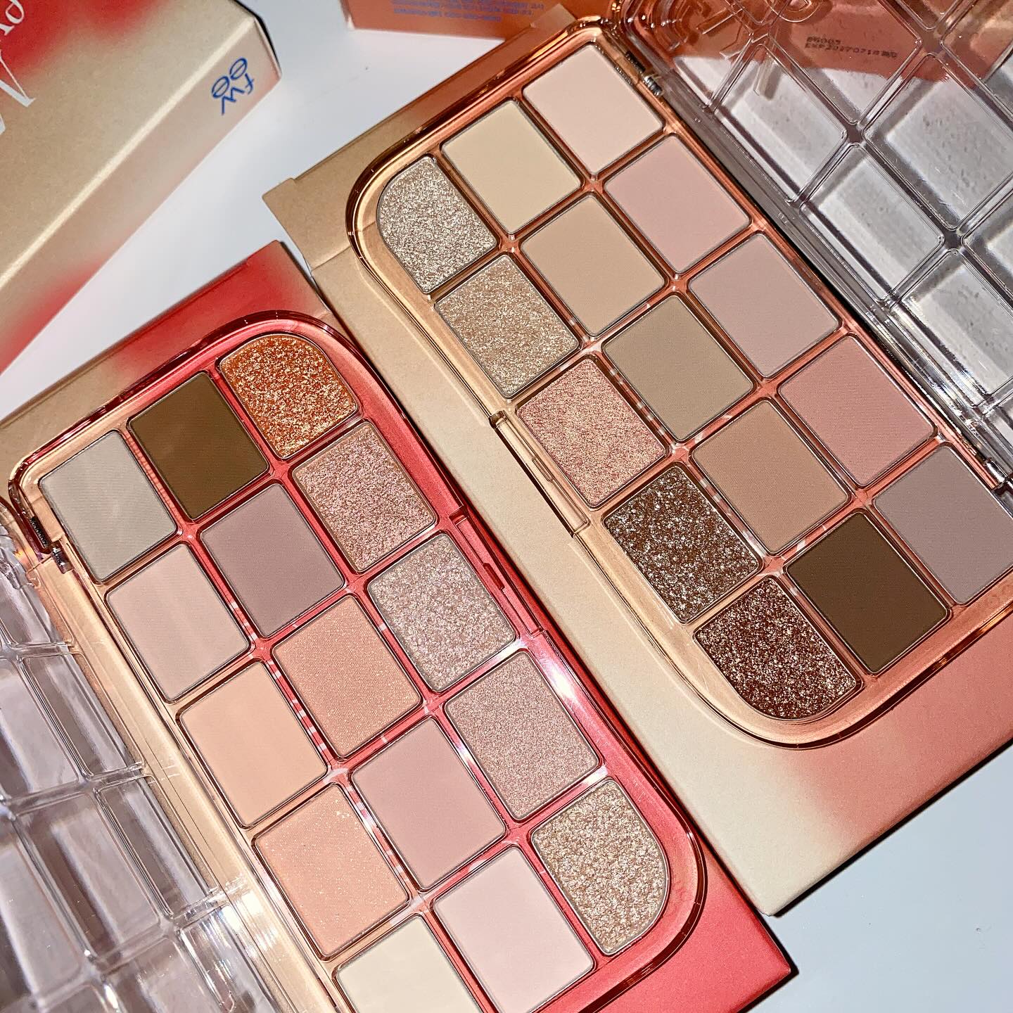 Bảng phấn mắt Fwee Mood More Than Palette - 01 More Than Nude