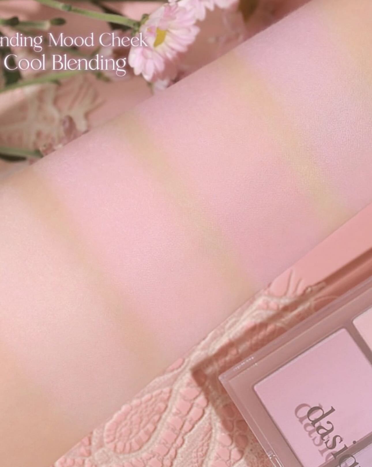 Má hồng Dasique Blending Mood Cheek - 02 Cool Blending