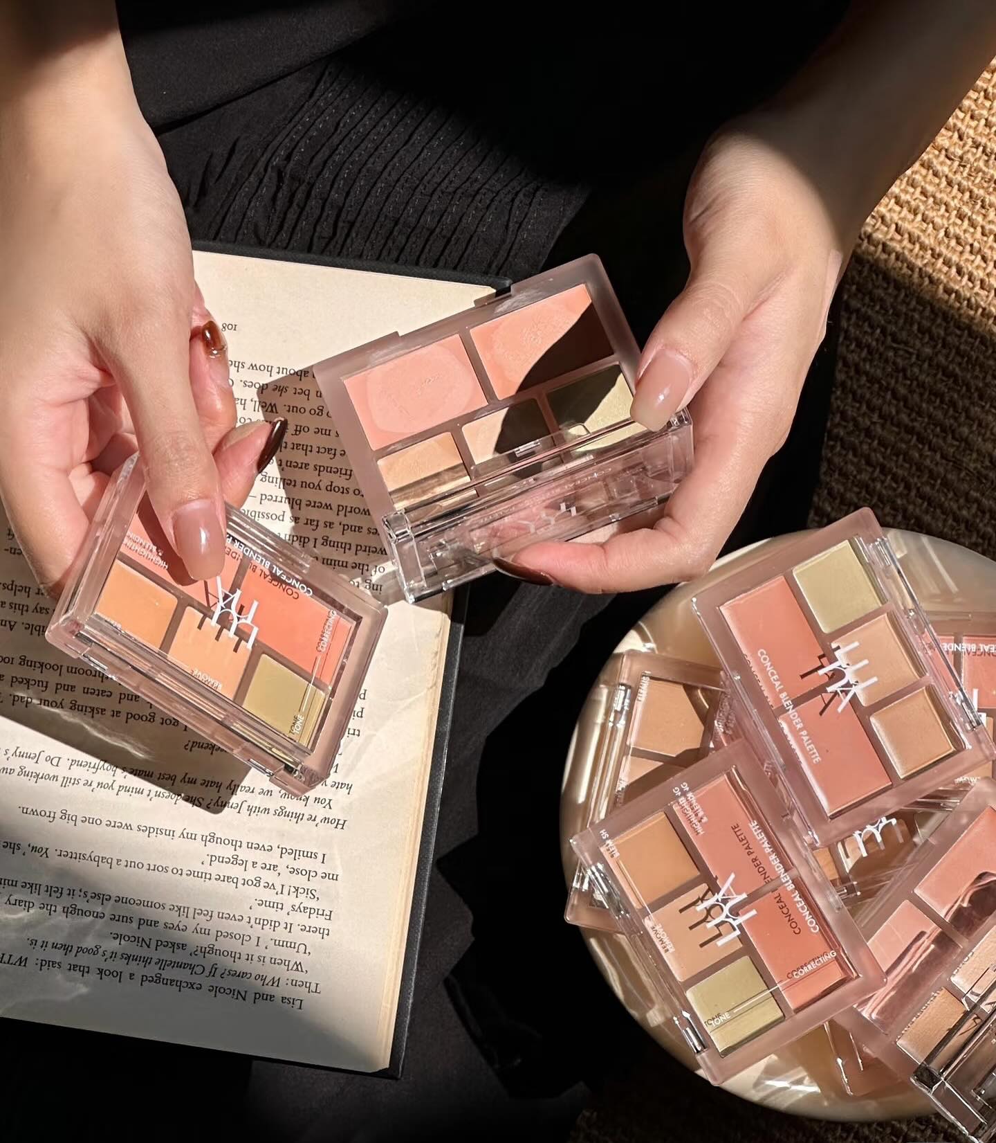 Bang che khuyết điểm Luna Concealer Palette - MÀU 01 Clear Cover