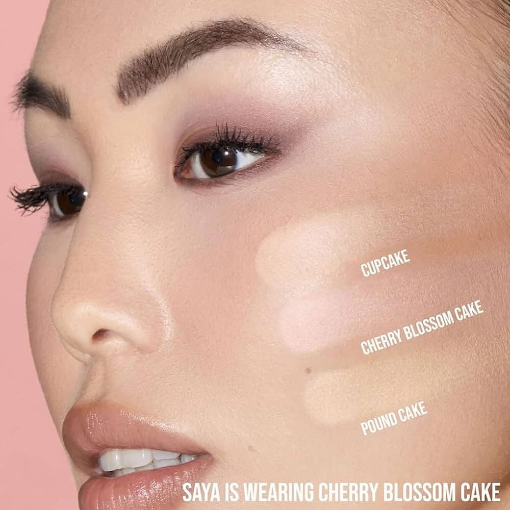 Phấn Phủ Bột Huda Beauty Easy Bake Loose Baking & Setting Powder Cherry Blossom Cake 20g