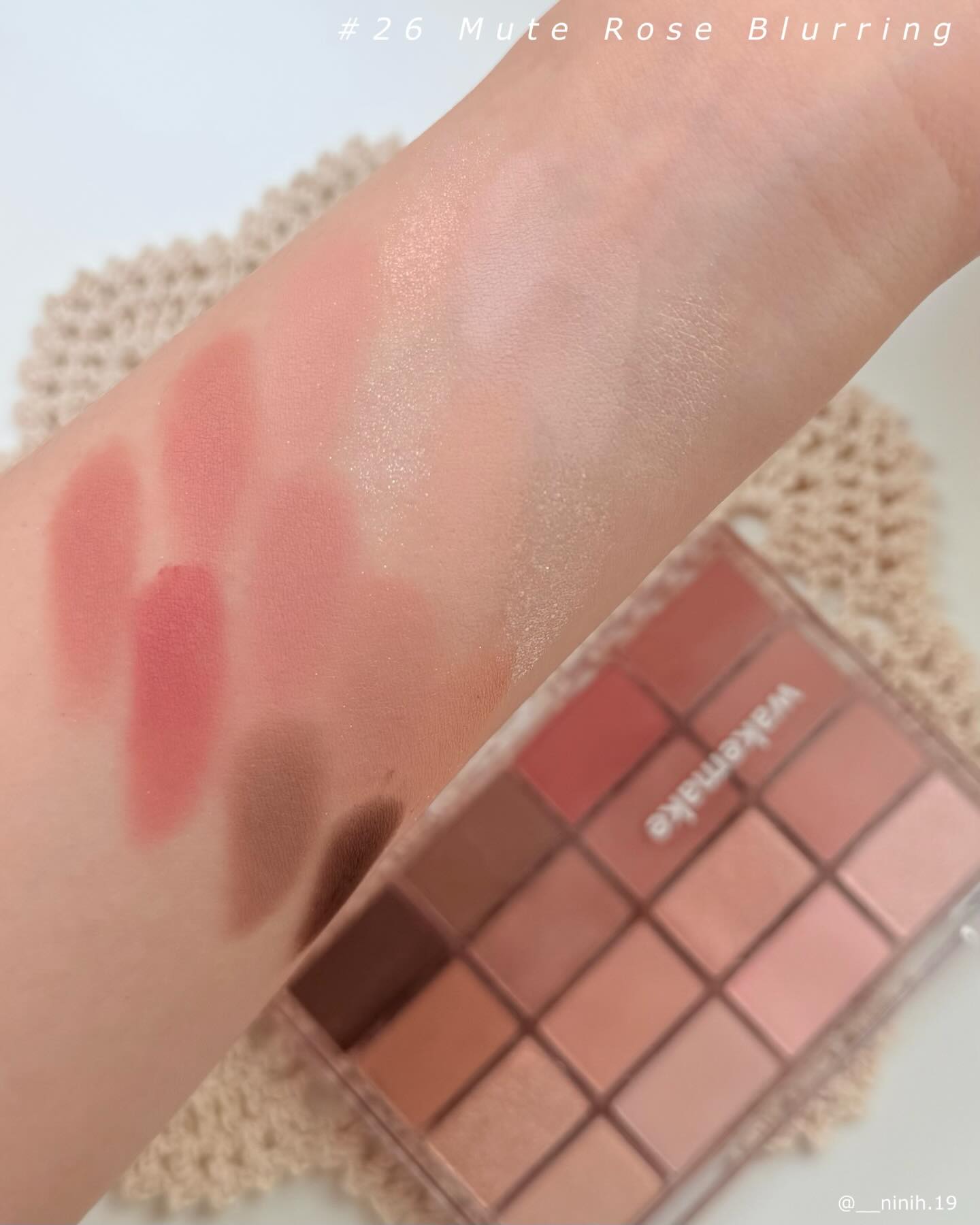 Bảng mắt Wakwmake Soft Blurring Eye Palette - 26 Mute Rose