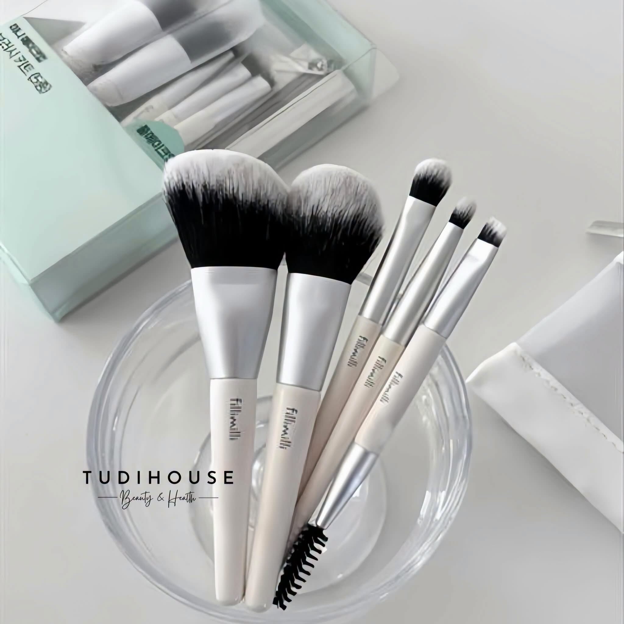 Bộ cọ mini Fillimilli Mini Makeup Brush Kit