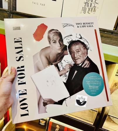 Tony Bennett & Lady Gaga – Love For Sale