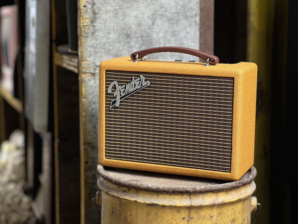 LOA FENDER - INDIO 2 TWEED (công suất 60W,pin 25h )