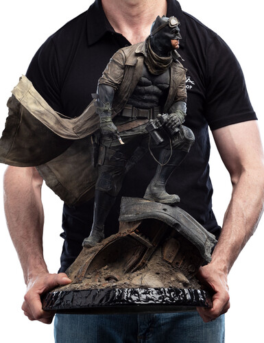 WETA Workshop - Zack Snyder's Justice League: Batman 1:4 Scale Statue