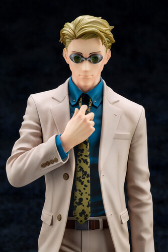 Kotobukiya - Jujutsu Kaisen - ARTFX J Kento Nanami