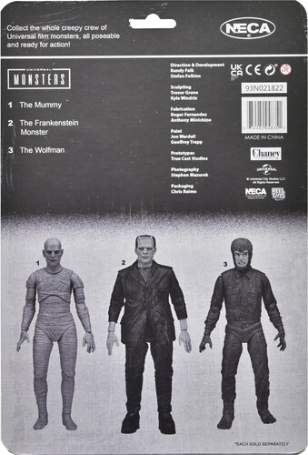 NECA - Universal Monsters - Retro Glow In The Dark 7" Action Figure Assortment (Large Item, Assortment)