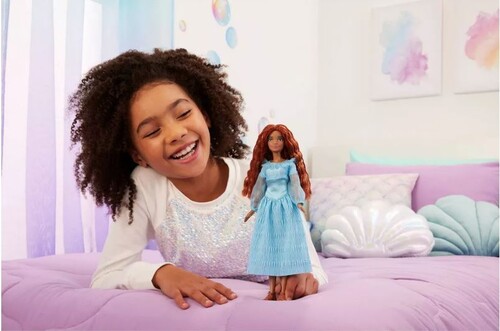 Mattel - Disney The Little Mermaid Ariel on Land Doll, in Blue Dress (Large Item, Doll)