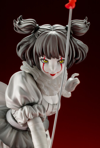 Kotobukiya - It (2017) - Pennywise Bishoujo Statue (Monochrome Version)