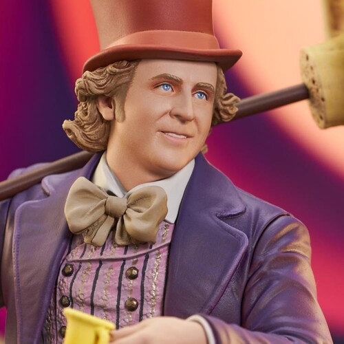 Diamond Select - Willy Wonka & The Chocolate Factory - Gallery PVC Statue (Large Item, Vinyl Figure, Statue, Collectible)