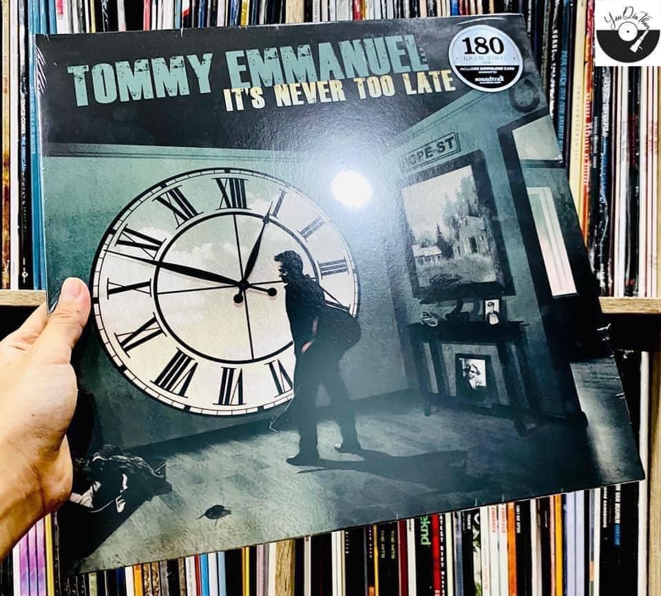 đĩa than Tommy Emmanuel – It's Never Too Late