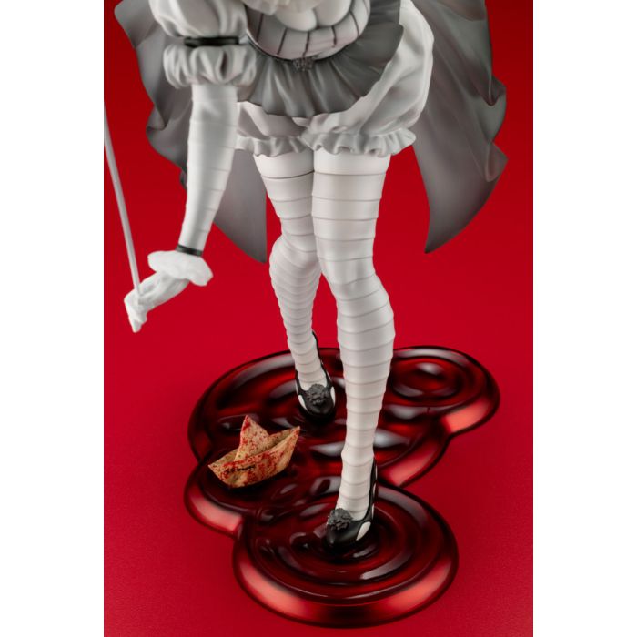 Kotobukiya - It (2017) - Pennywise Bishoujo Statue (Monochrome Version)