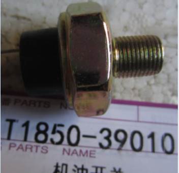 T1850-39010 Cảm biến báo nhớt động cơ