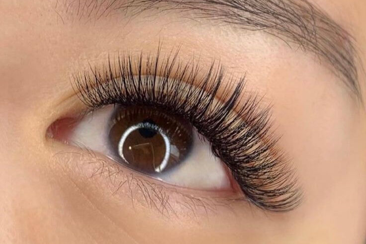 Nối Mi Cấp Tốc – Bí Quyết Làm Đẹp Thần Tốc Cho Phụ Nữ Bận Rộn