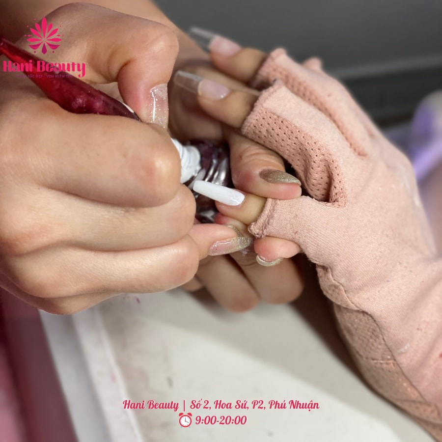 Học nail tay chân nước tại Hani Academy - Chìa khóa mở cánh cửa sự nghiệp