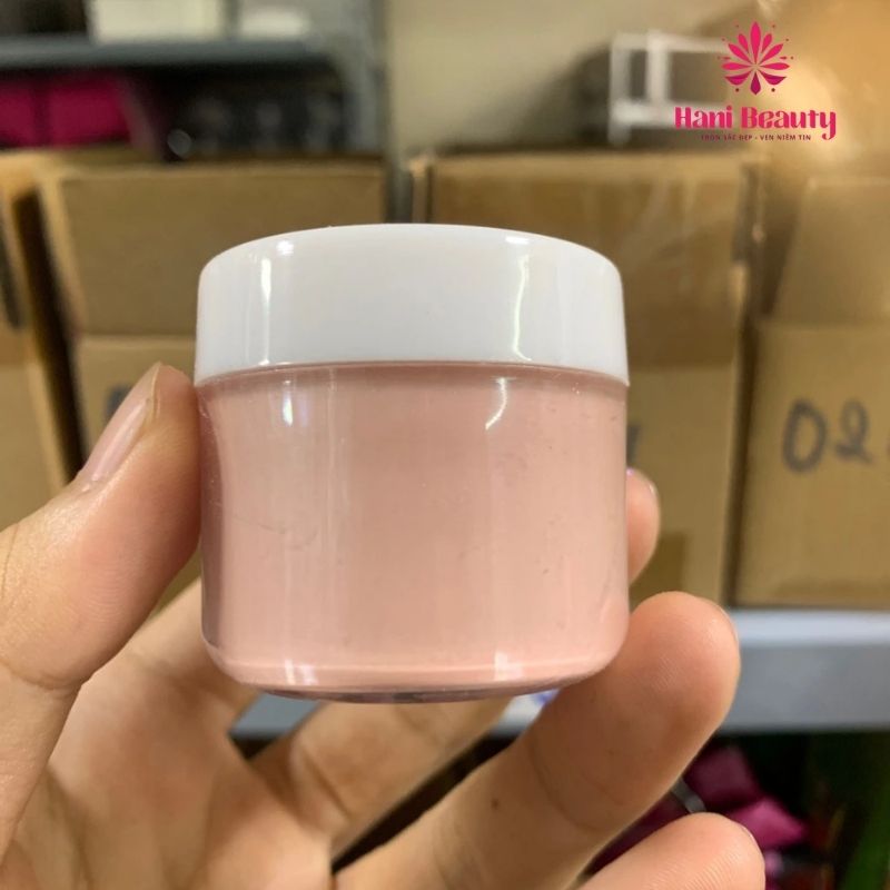Sản phẩm bột Nail đảm bảo mịn, dễ thao tác