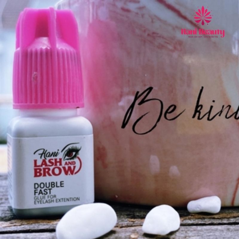 Đến ngay Dụng Cụ Hani chuyên cung cấp keo nối mi siêu bền