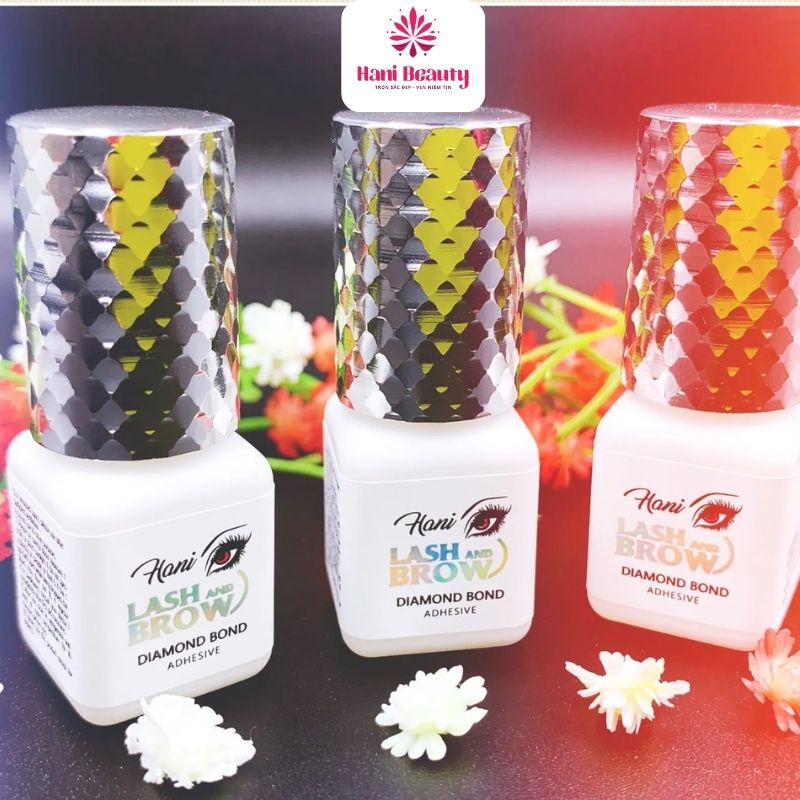 Diamond Bond là dòng keo dán mi không gây kích ứng
