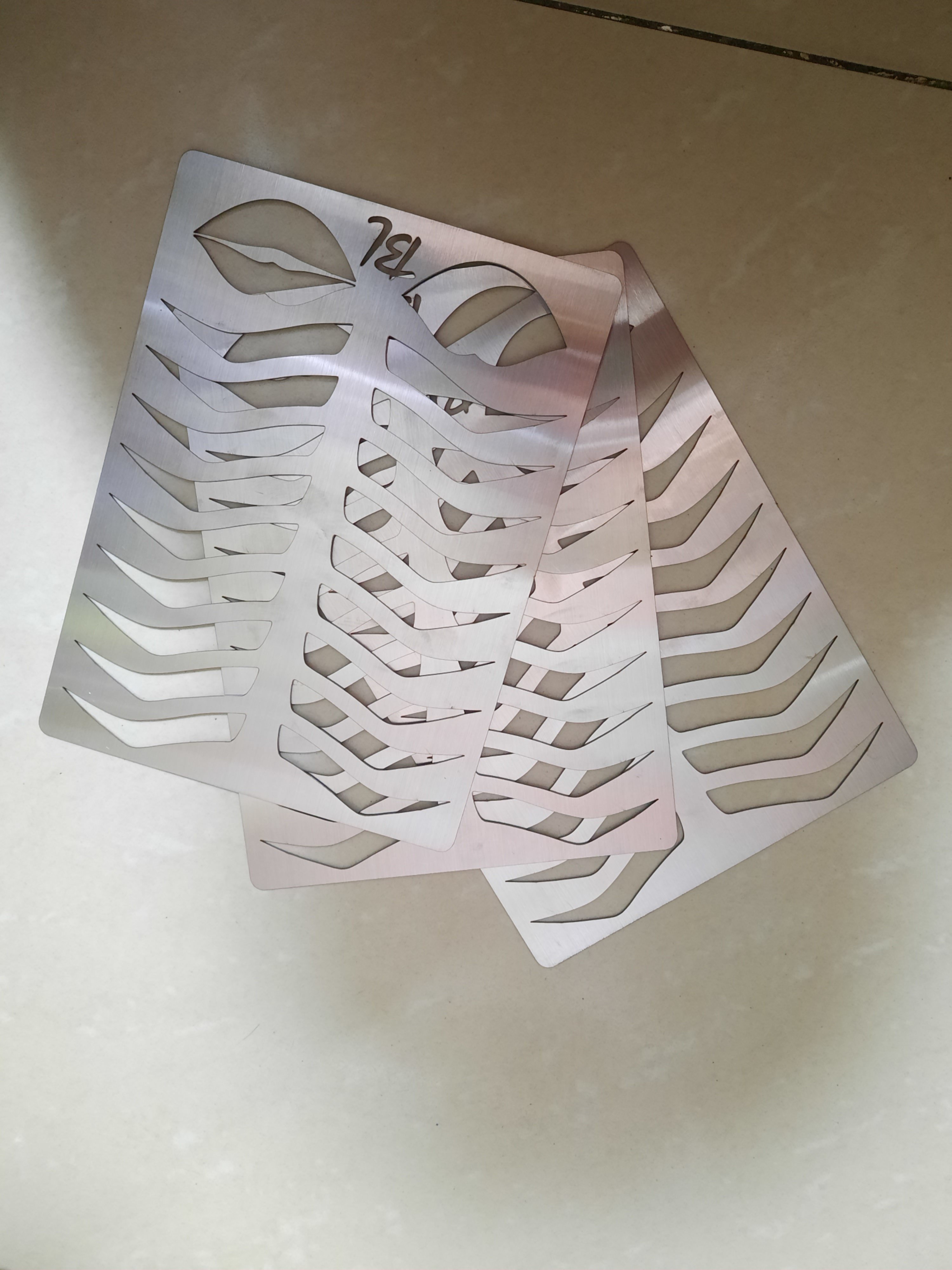 Khung Inox phun xăm