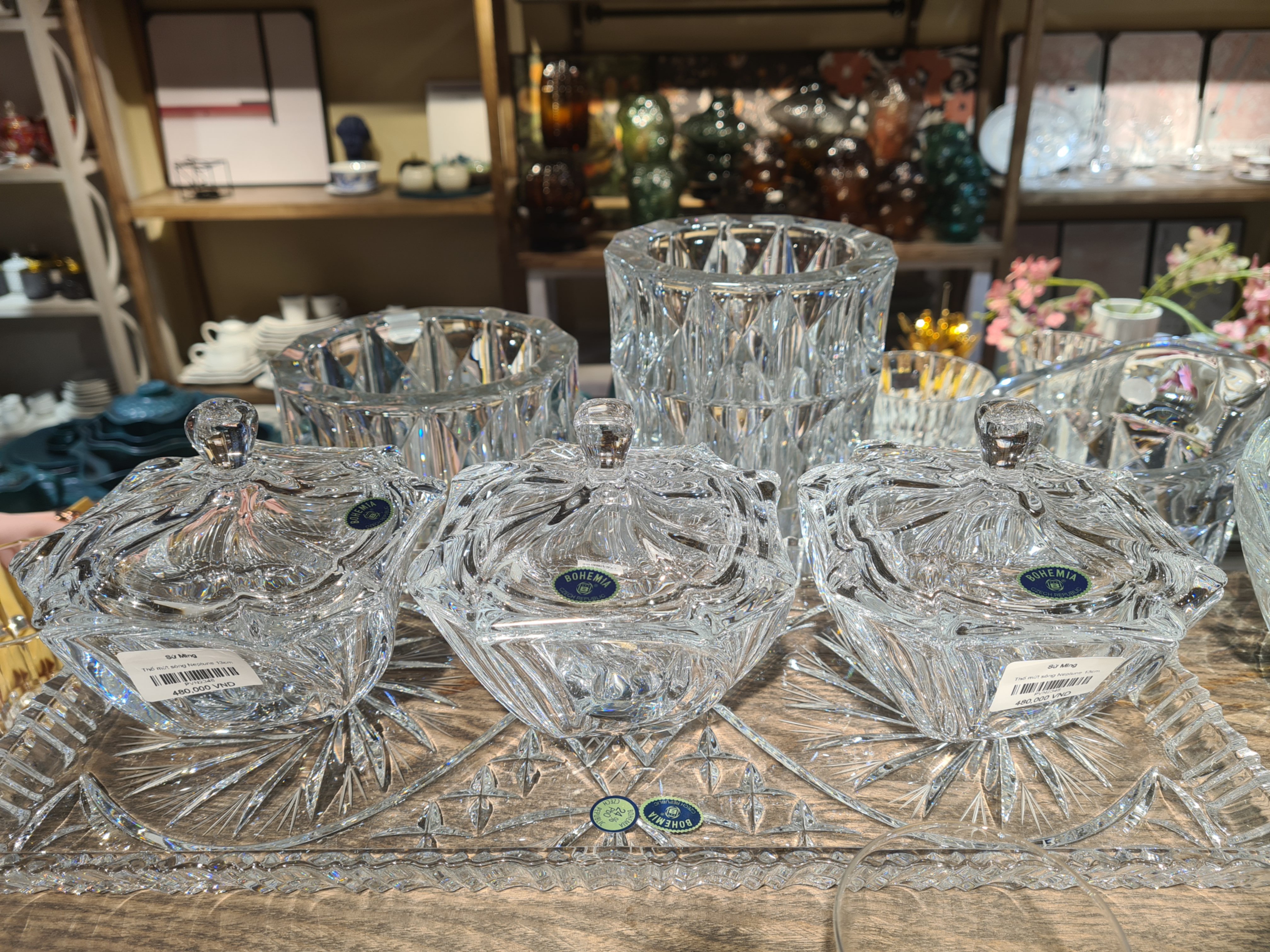Thố mứt sóng Neptune 13cm