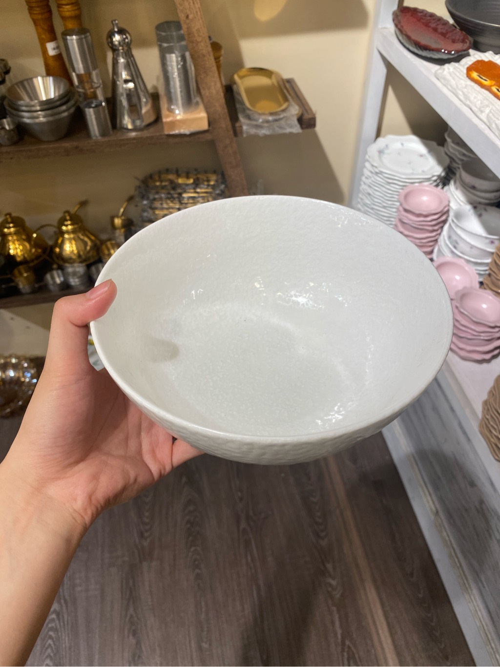 Tô tròn 20cm màu tuyết trắng