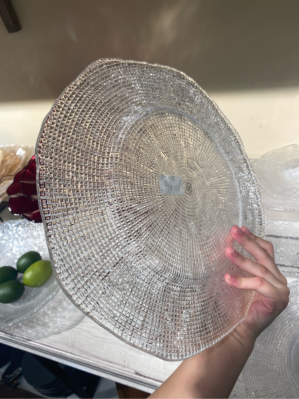 Đĩa tròn Diamante Charger trắng 34cm IVV