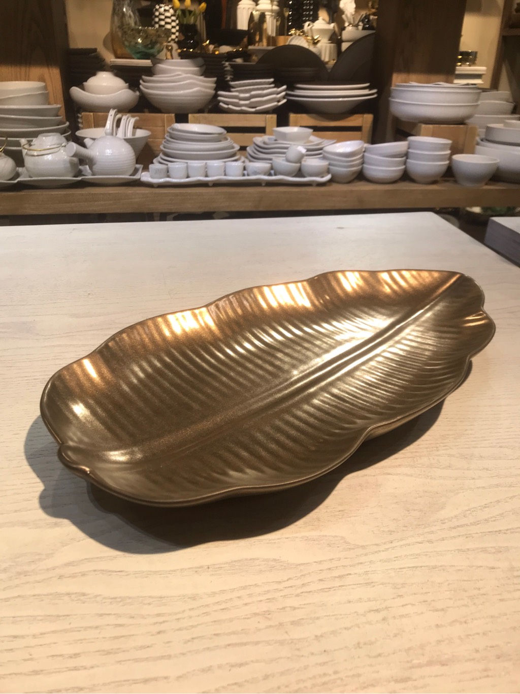 Dĩa lá chuối cạn 37cm (S1) Nâu đồng