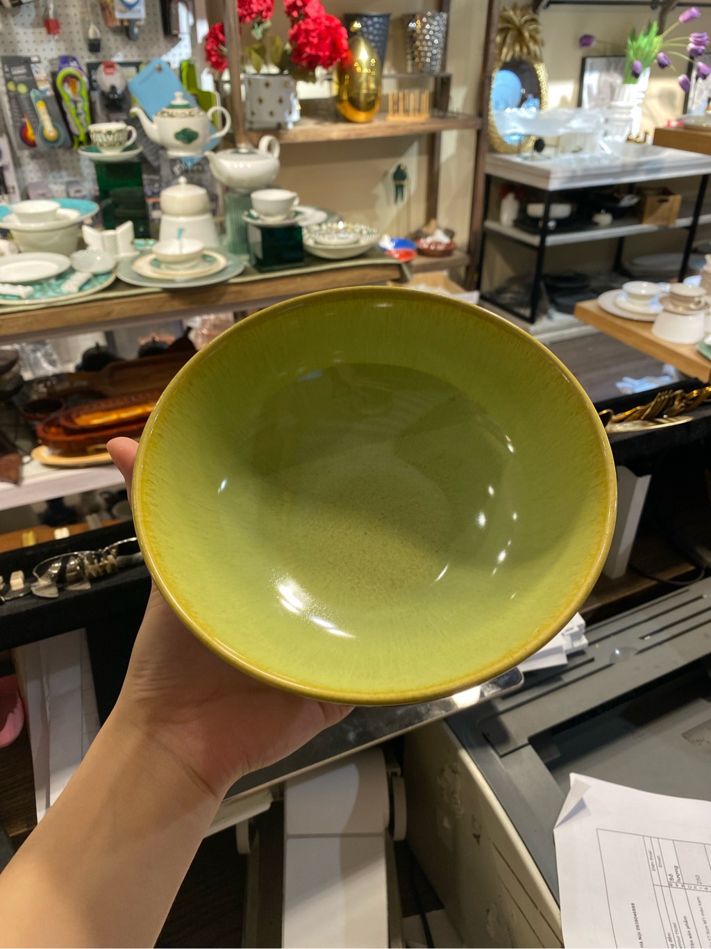 Tô tròn 18cm xanh bơ