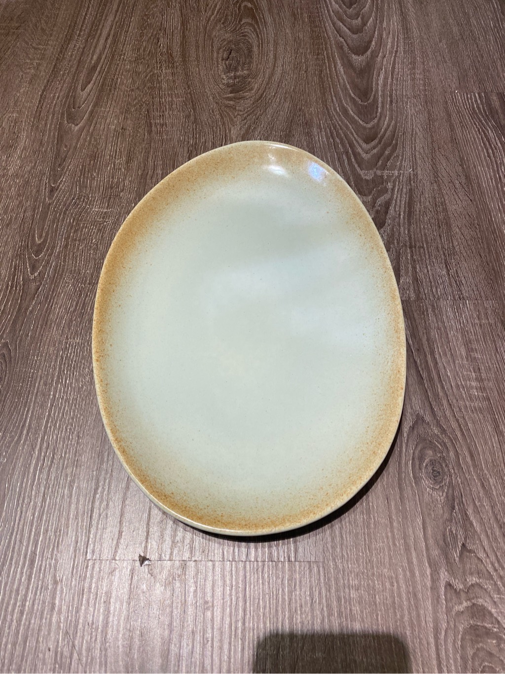 Dĩa dài 33x23cm xanh ngọc matte viền nâu (HĐ)