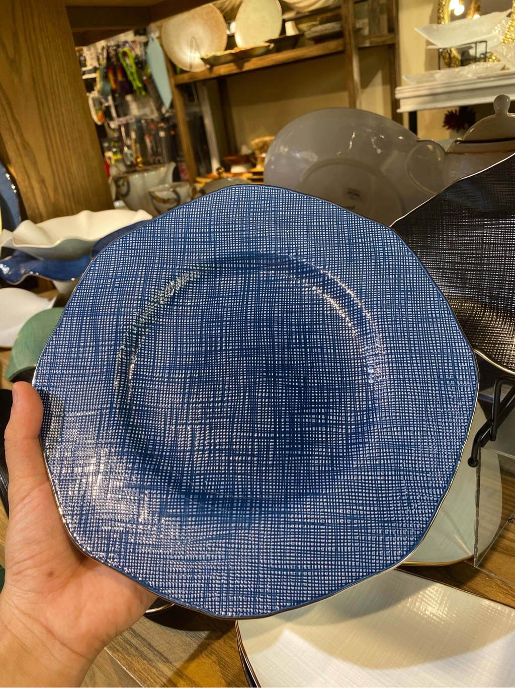 Đĩa nông 9.5 cobalt Shing star