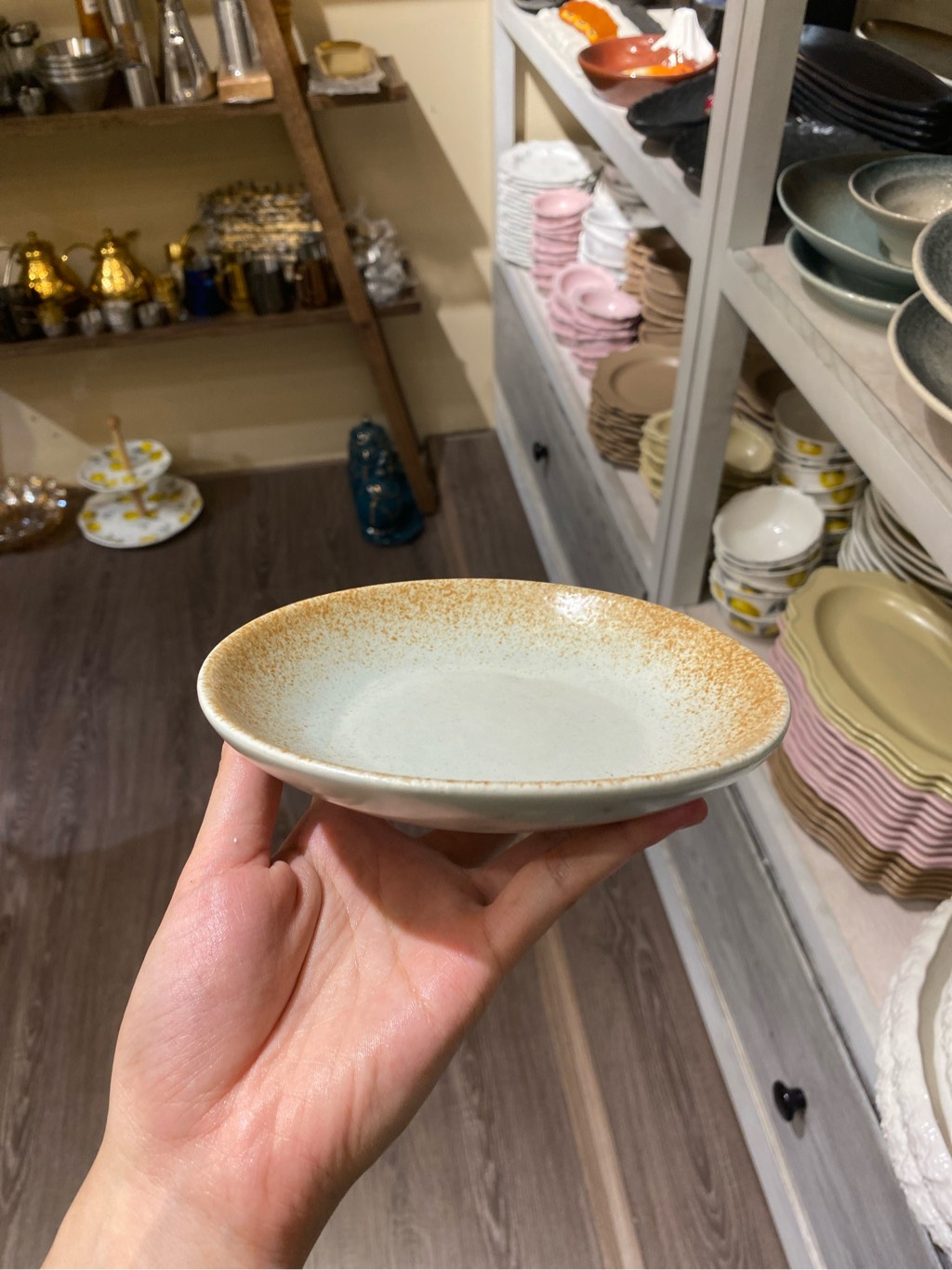 Dĩa 15cm xanh ngọc matte viền nâu (HĐ)