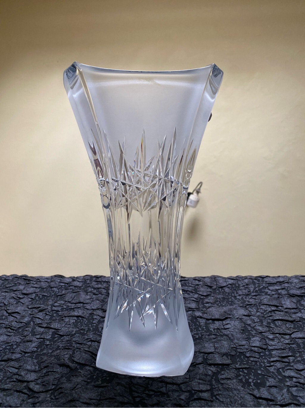 Lọ vuông eo tia 30cm